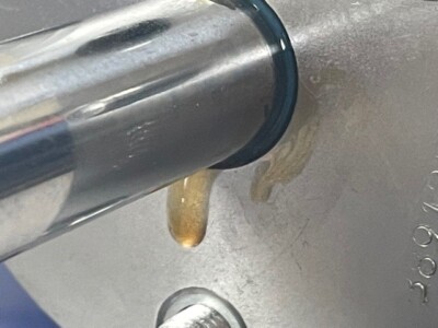 Co to jest wyciek z cylindra hydraulicznego?