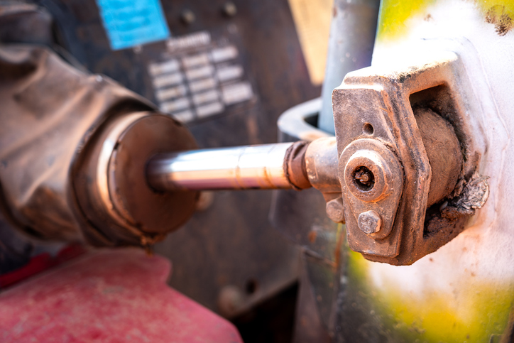 Jak cylindry hydrauliczne radzą sobie w złożonych środowiskach instalacyjnych?